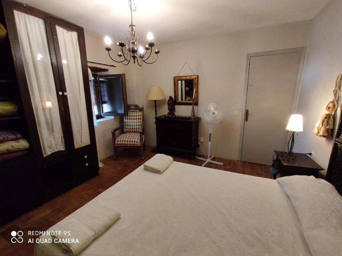 Casa Rural "Can Abres" Vilobi D'Onyar Girona Viloví de Oñar エクステリア 写真